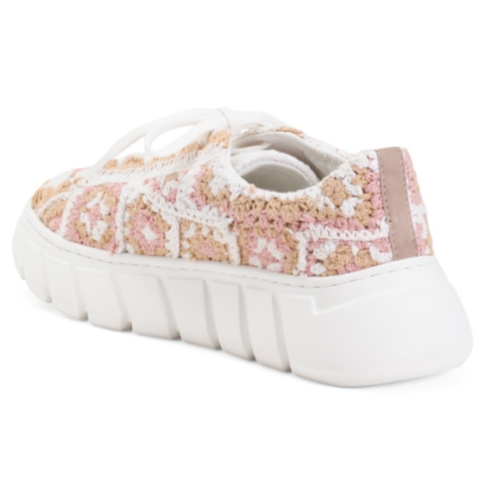 NWT FREE PEOPLE Catch Me If You Can Crochet Sneakers Cream/Pink Size EU39/US… - Picture 7 of 8